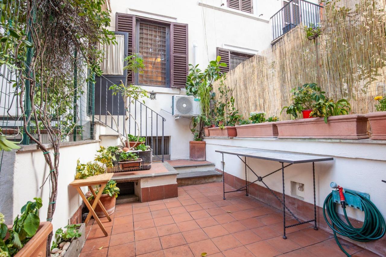 Apartment Il Giardino Di Bobo Rome